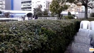 享受被两个美妇绑起来做爱的男人